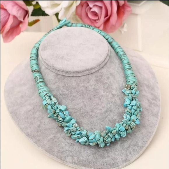 Multicolor stimulated Pearl Necklace for women - Picture 2 of 6